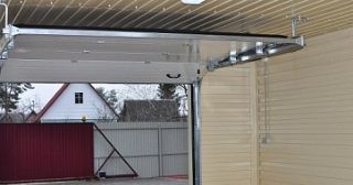 Купить гаражные ворота подъемные Спасск-Дальний, цена от 3853 руб.